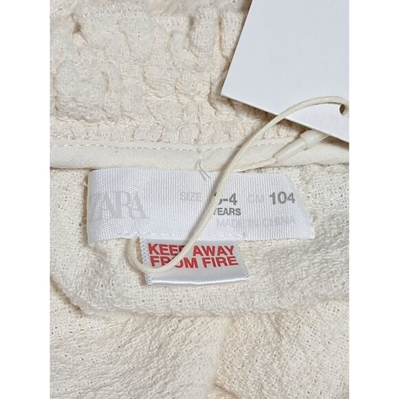 ZARA Girls Blouse Size 3-4 Cream Cotton Puff Sleeve Button Down Top With Ruffle - Picture 4 of 9